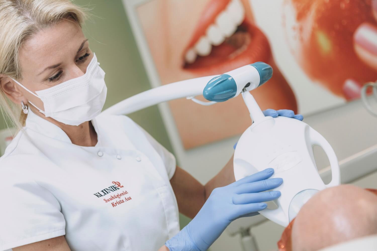Dental hygienist services